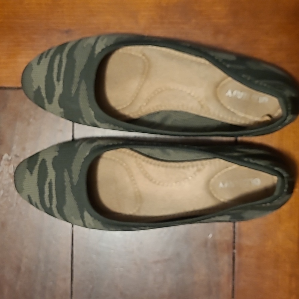 Old Navy - Ballet Flats